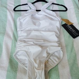 Arphrodite White Miracle Suit
